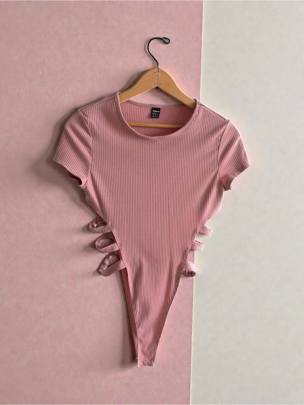 SHEIN Pale Pink Ribbed Short Sleeve Cutout Bodysuit